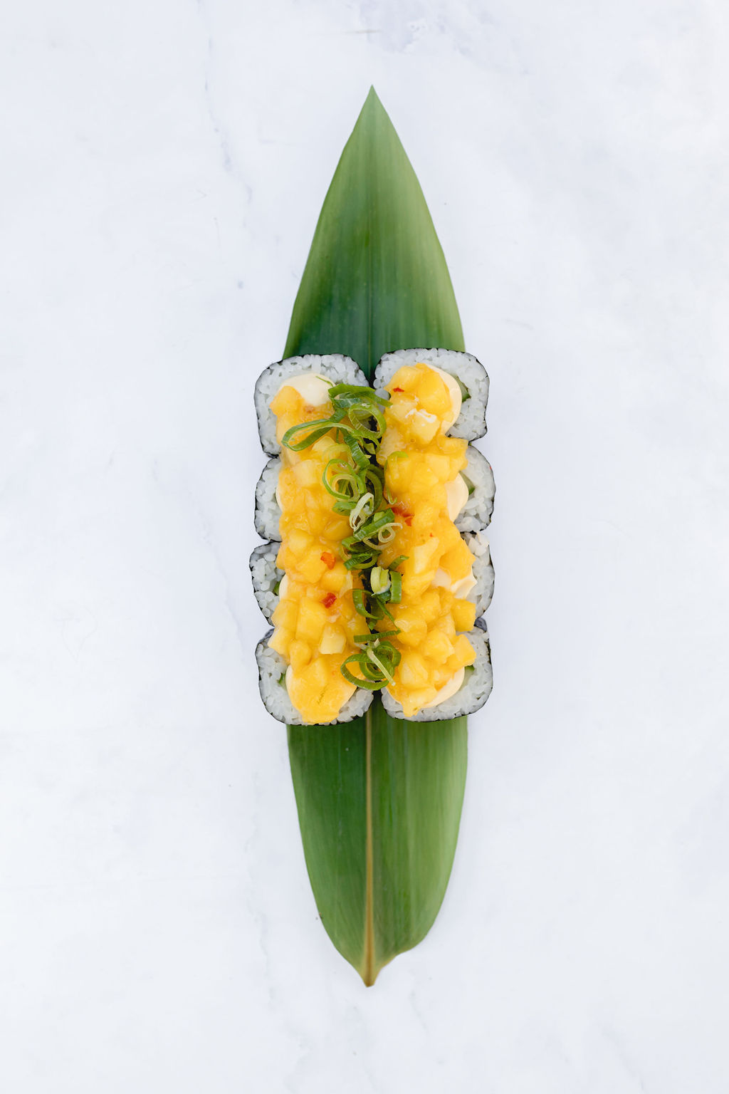 VEGA MANGO MAKI | 8 stuks